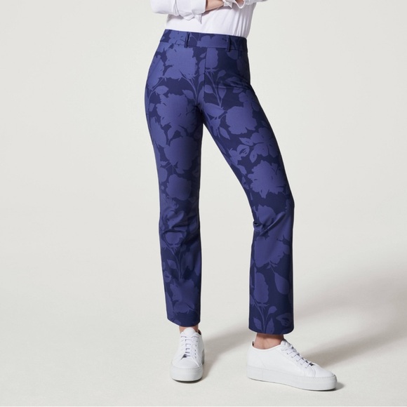 SPANX Pants - NWT Spanx Sunshine Kick Flare pants size S Petite color floret navy blue